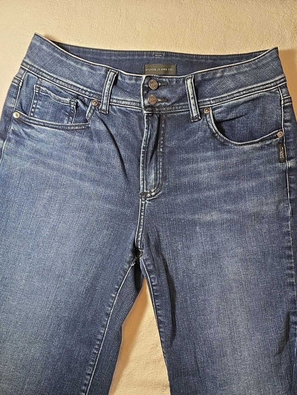 Silver Jeans Co. Avery Curvy Fit Trouser Jeans Women’s Size 30 Medium Wash Denim